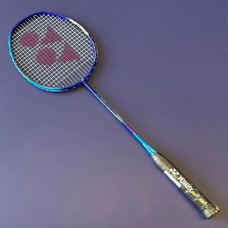 Badminton Racket For Balanced Play Style-Yonex Astrox  01 Clear Badminton racket 4U G5 83g