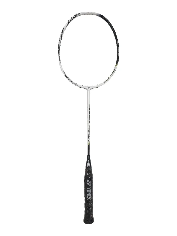 Badminton Racket For Quick Reaction And Power-Yonex Astrox99 pro