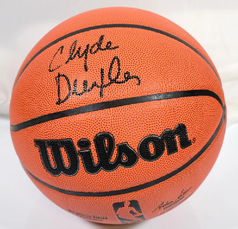 Basketball With Extra Durability-Clyde Drexler Autographed Wilson NBA Basketball - Beckett W Hologram *Black