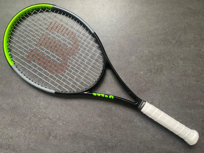 Tennis Racket With Adjustable Grip-Wilson Pro Stock Blade 98 (18x20)